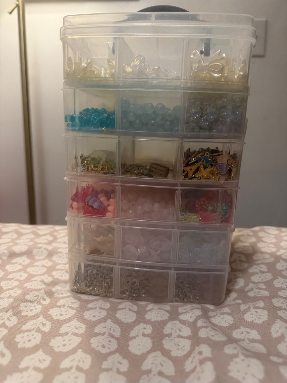 Bracelet Charms with Clear Stackable Plastic Organizer Box - White/Clear